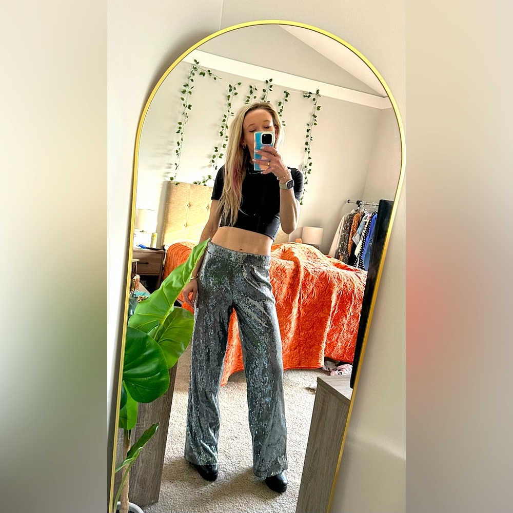 NWOT Silver Sequin Pants